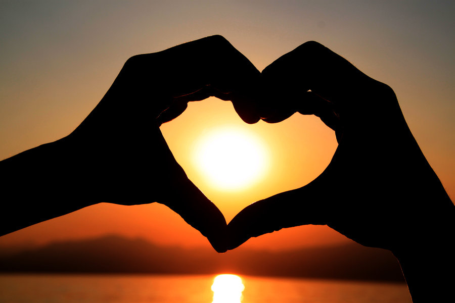 2 用心做事，真情服務(wù).jpg